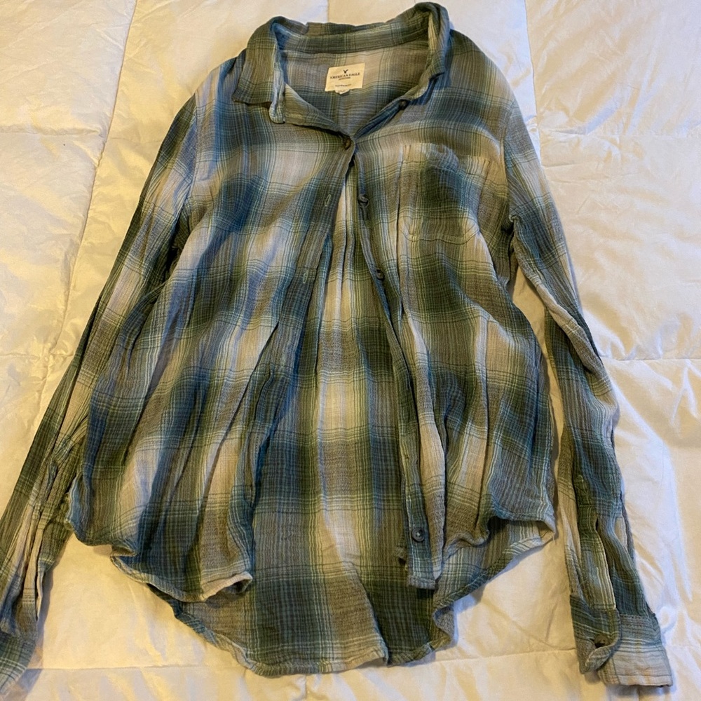 AE shirt